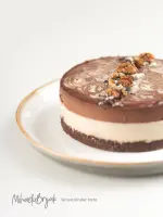 Sirova Kinder torta