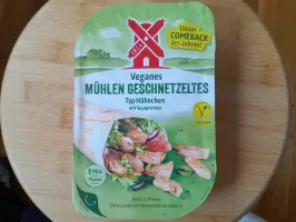 Komadići s okusom piletine 180 g