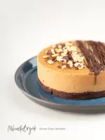 Sirova torta Snickers